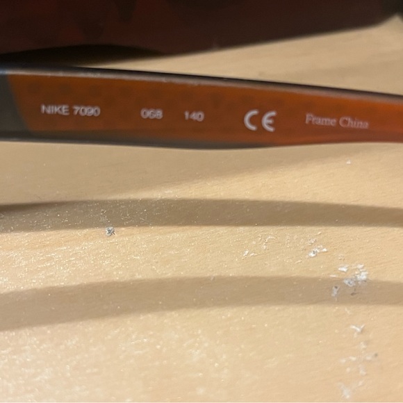 Nike eyeglass frames - Picture 4 of 4